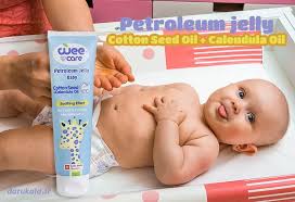 وازلین حاوی روغن پنبه دانه استفاده ای ساده و موثر برای نرم کنندگی پوست