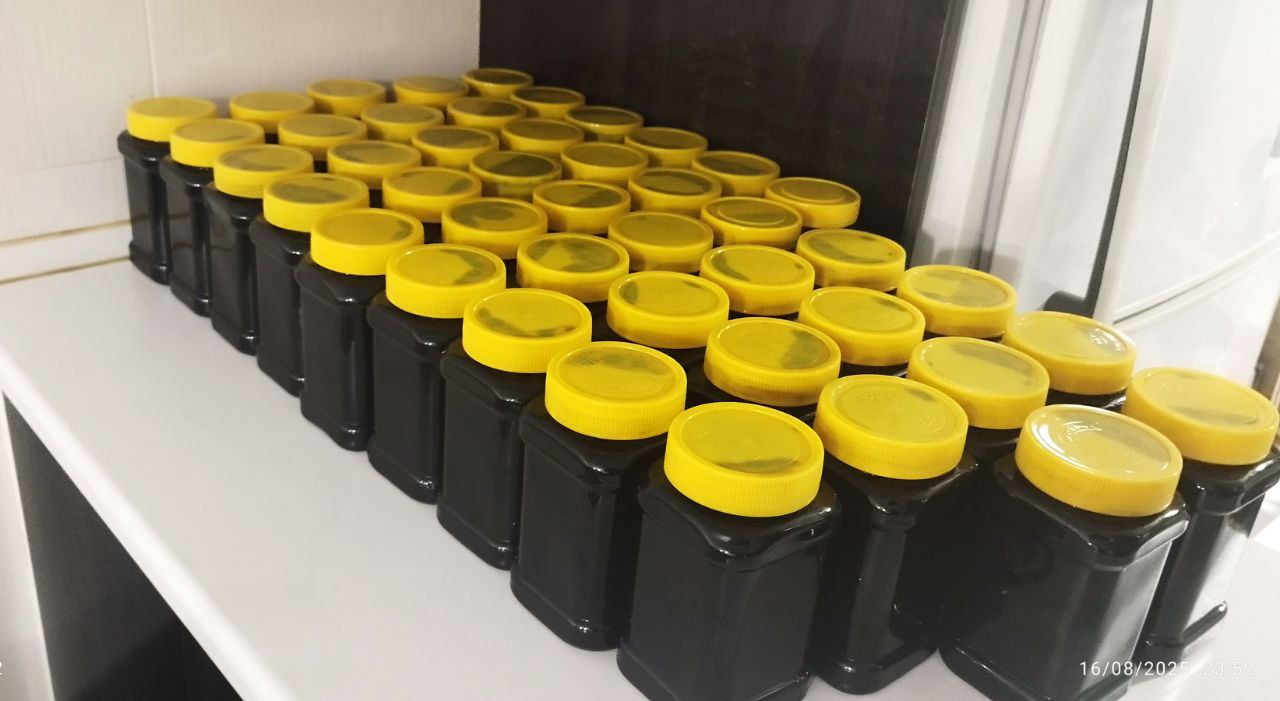 تصویر 4 از رب انار هزاردانه کیفی با پاستوریزه استاندارد