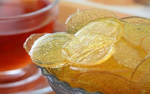 انواع نبات پولکی ساده بلوری با شیرینی ملایم