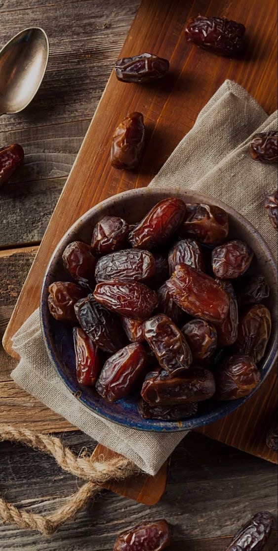 خرمای رطب تازه نرم و عسلی