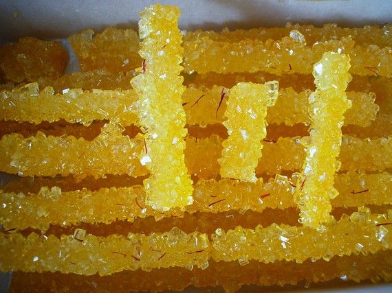 تصویر 3 از نبات های طعم دار با درصد بالای زعفران اصل