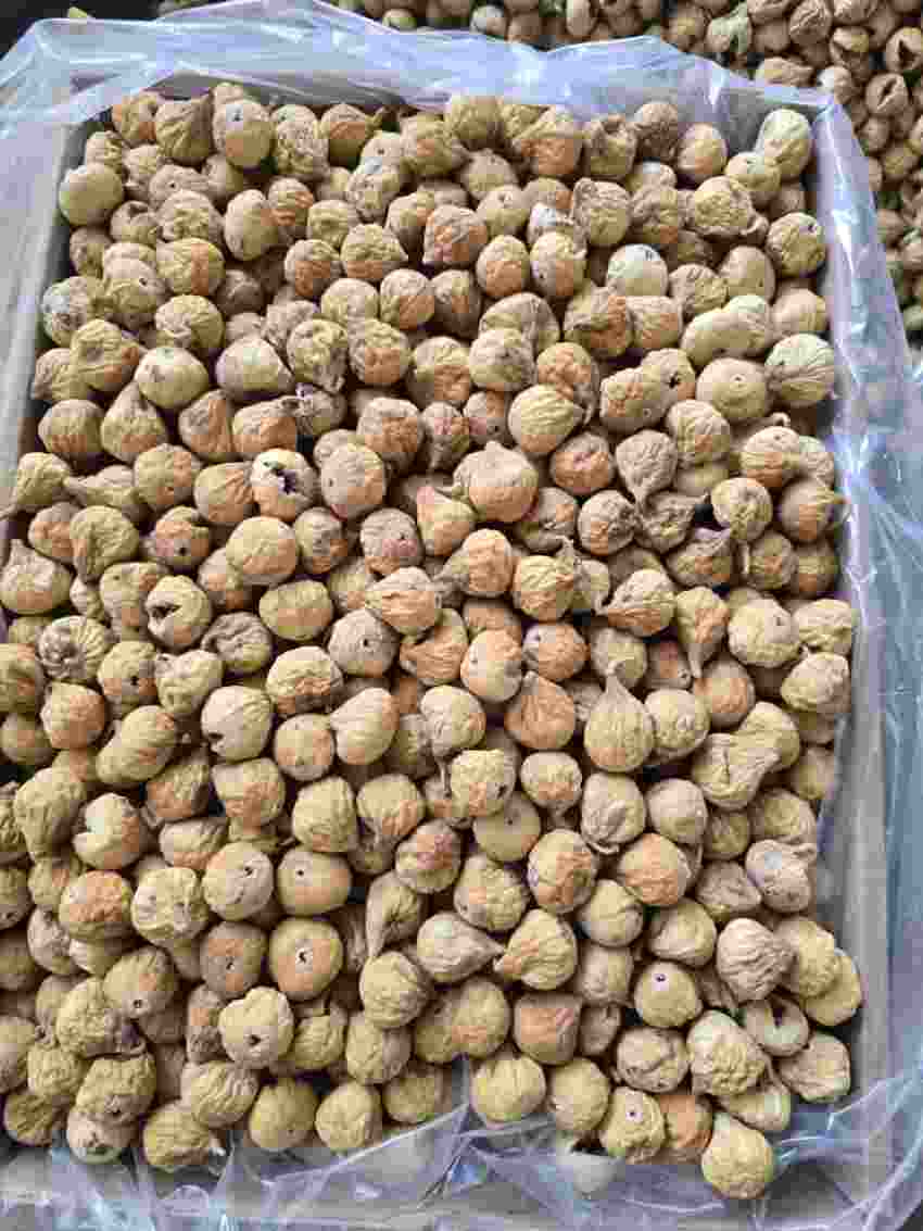 تصویر 4 از فروش عمده انجیر خشک استهبان تامین مستقیم برای صادرات