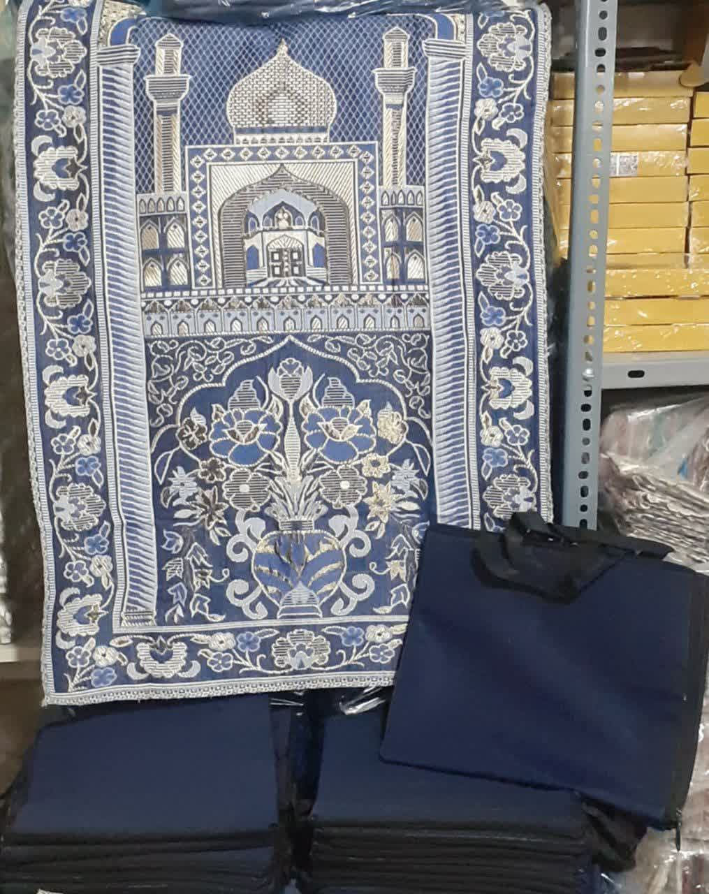 تصویر 2 از سجاده ضد آب سبک چند منظوره و همراه معنوی در هر سفر