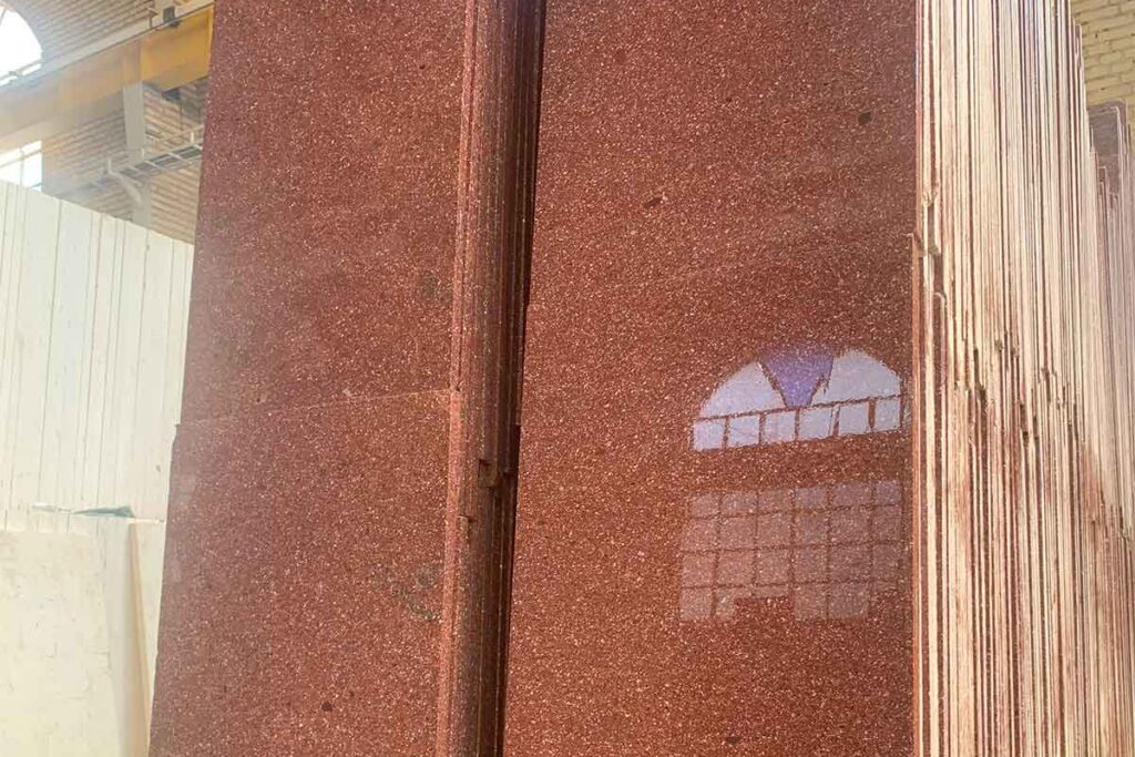 تصویر 3 از سنگ گرانیت قرمز گزینه ای متفاوت و با دوام برای فضاهای داخلی و بیرونی