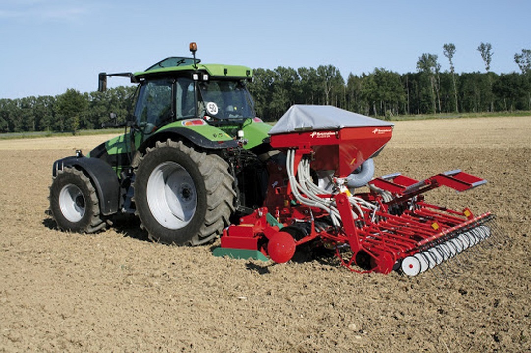 تصویر 3 از گاو آهن برگردان با تیغه های فولادی و کیفیت ضمانتی