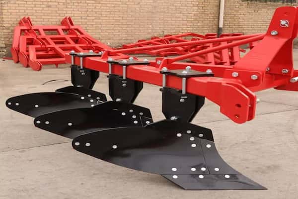 تصویر 1 از گاوآهن ابرهارد 3 خیش مناسب شخم یکنواخت و اصلاح بستر کشاورزی