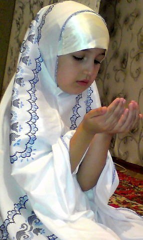 تصویر 4 از جانماز بچه گانه با طرح‌ های شاد و شخصیت‌ های دوست‌ داشتنی