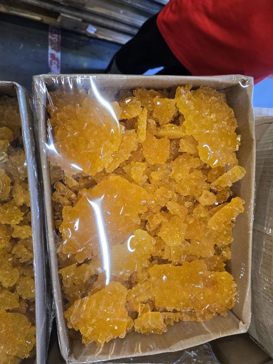 تصویر 3 از نبات گلستان پذیرایی + بسته‌ بندی شیک