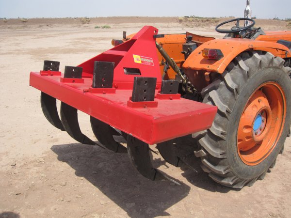 گاوآهن کشویی با عملکرد بهینه و تنظیم آسان در عمق خاک