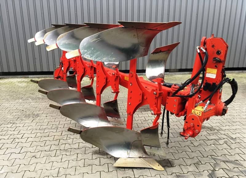 تصویر 2 از گاوآهن هیدرولیکی کنترل دقیق و عملکرد قابل اعتماد در زمین‌ های متنوع