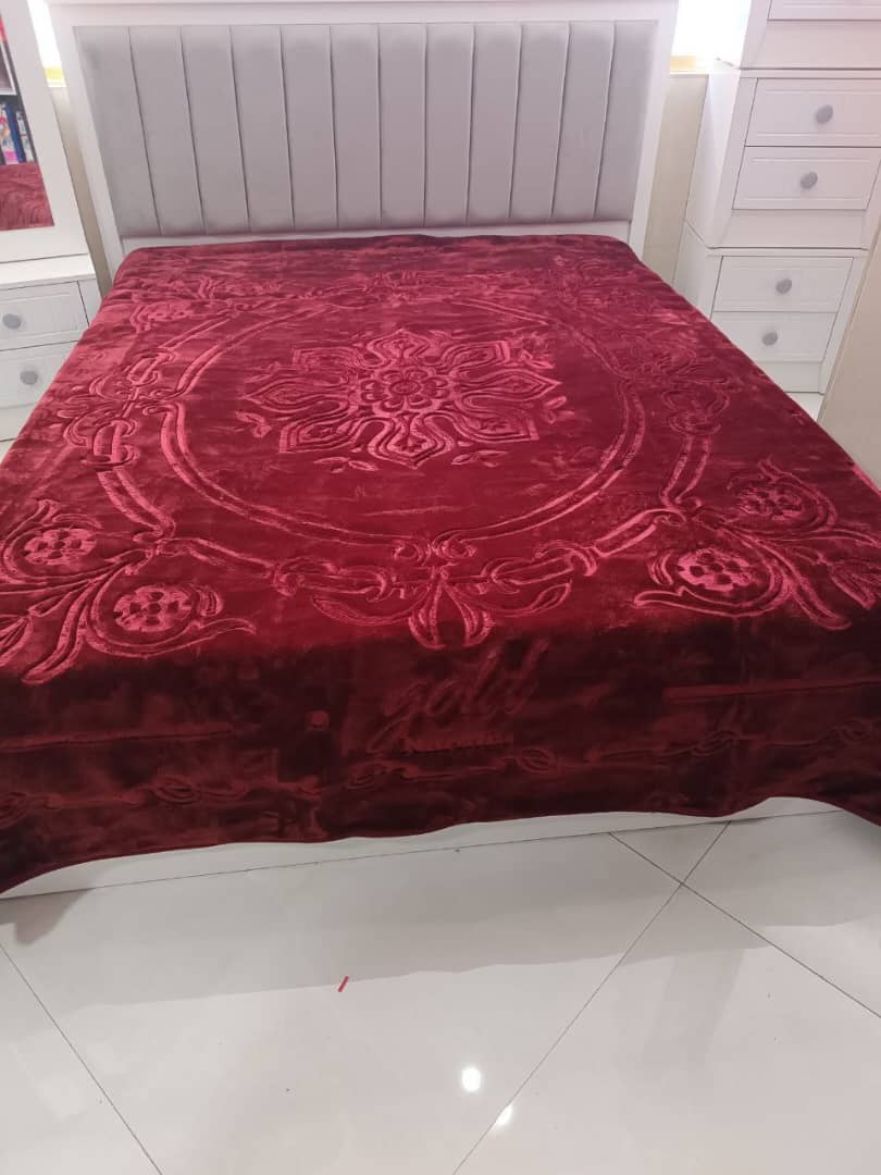 تصویر 3 از قیمت بهترین پتوی صادراتی برند گلبافت + خرید عمده