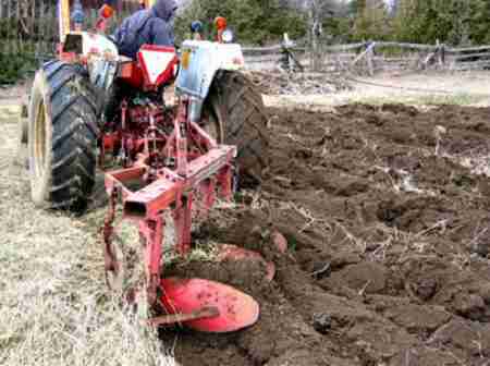 تصویر 1 از گاو آهن 5 خیش پیکره ی عریض بر برای شکافتن رگه‌ های پهنه