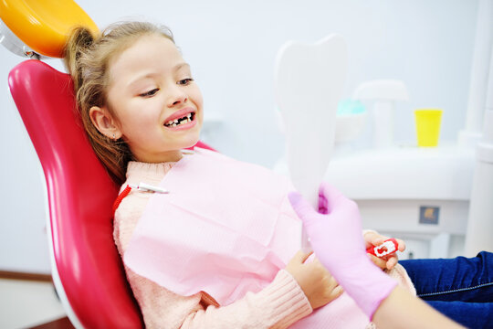 تصویر 4 از صندلی دندانپزشکی کودکانه با طراحی دوست‌ داشتنی و فانتزی