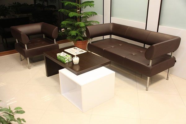 تصویر 4 از مبلمان اداری دنا با طراحی ارگونومیک و راحت