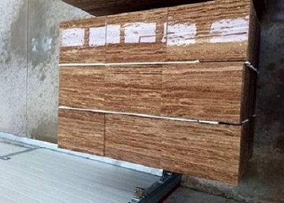 تصویر 4 از سنگ تراورتن حاجی آباد شکلاتی برای فضاهای روشن و دلنشین