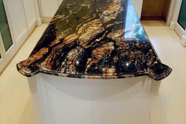 تصویر 2 از سنگ ساختمانی مرمر با بازتاب نور طبیعی