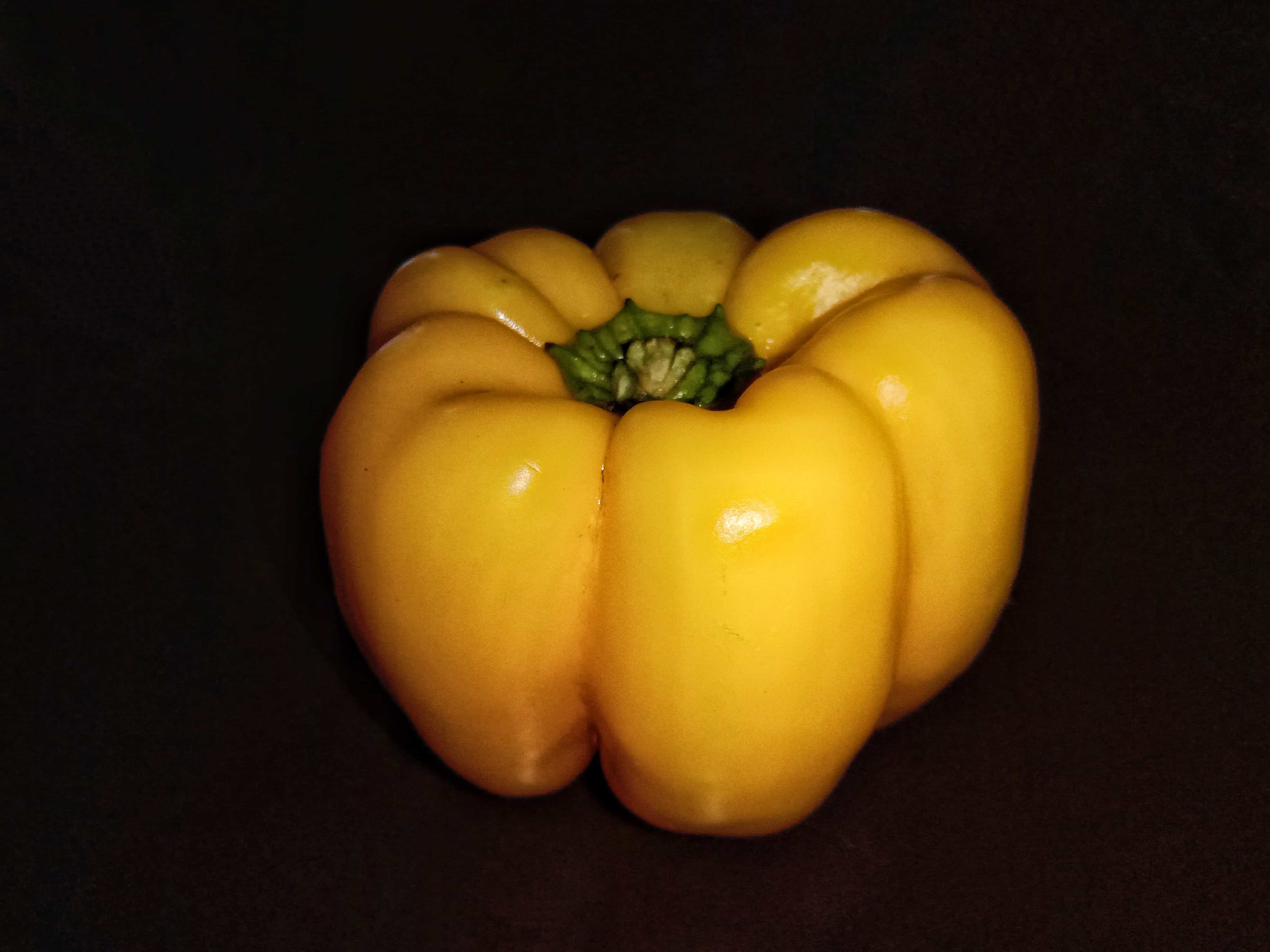 تصویر 2 از قیمت عمده فلفل دلمه ای زرد ایده آل برای آشپزی حرفه ای