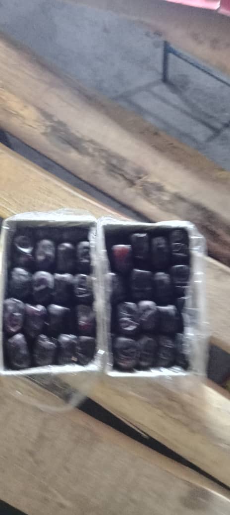 تصویر 1 از فروش خرما مضافتی صادارت درجه یک جیرفت