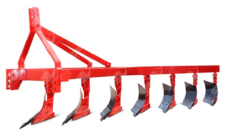 تصویر 2 از گاو آهن آلمان شرقی با مکانیزم پیشرفته و شاسی تقویت‌ شده