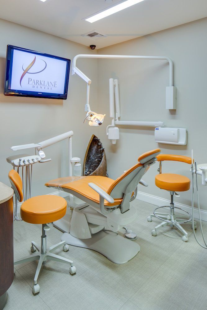 تصویر 2 از صندلی دندانپزشکی بیمار با پشتی قابل تنظیم