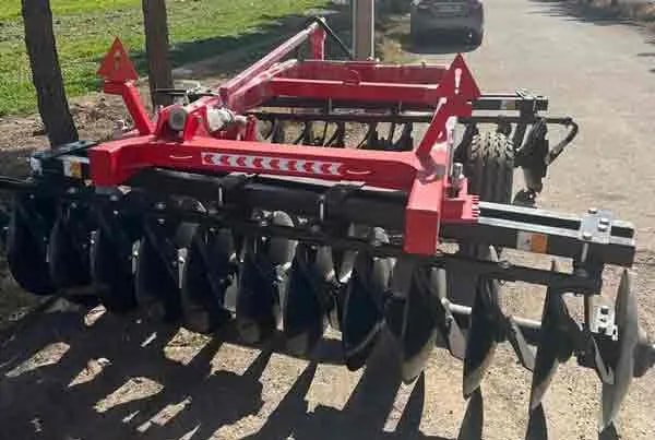 گاوآهن رامسون برای کشاورزی مدرن در زمین‌ های بزرگ و کوچک