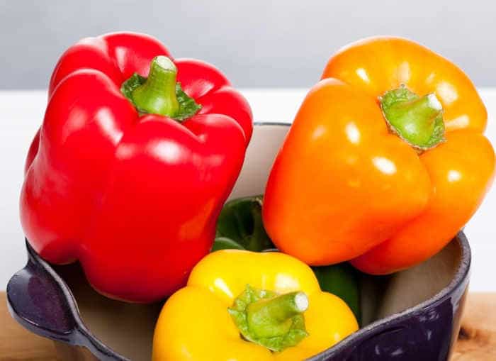 تصویر 2 از فلفل دلمه‌ای رنگی شیرین مناسب انواع خورشت و پلو