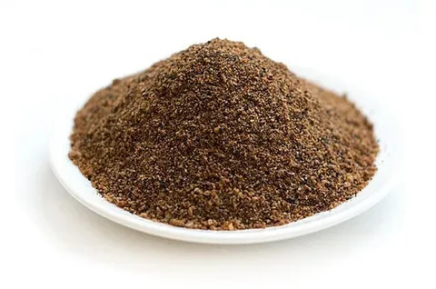 تصویر 4 از سماق قهوه‌ای ادویه‌ ای ارزشمند در گیاه‌ درمانی و مواد غذایی