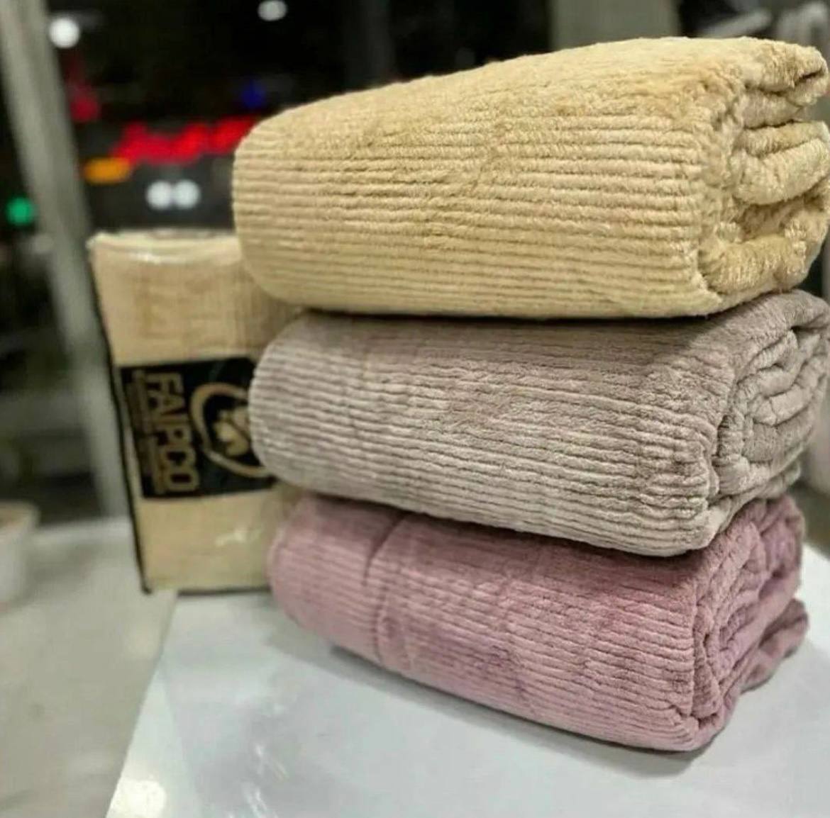 تصویر 1 از پخش عمده و خرید مستقیم پتو کاملیای فایپکو