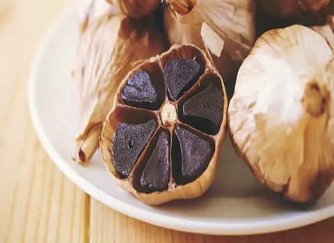 سیر سیاه با ماندگاری بالا و کیفیت ثابت در هر بار تحویل