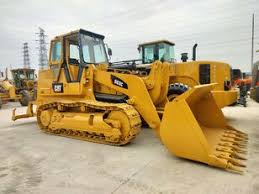 تصویر 2 از لودر چرخ زنجیری کاترپیلار قدرت مانور بالا در زمین‌ های نا هموار