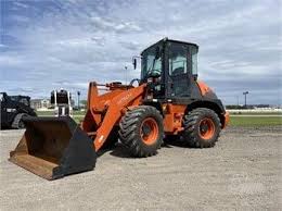 تصویر 4 از لودر هیتاچی 310 تجهیزات پیشرفته برای عملیات خاک‌ برداری