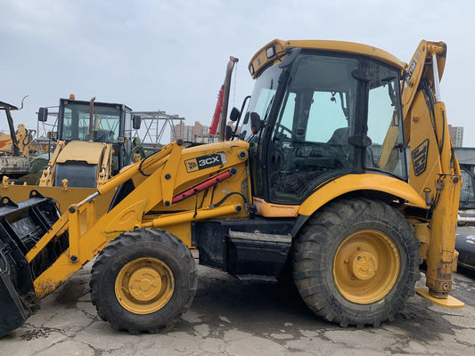 تصویر 2 از لودر بکهو jcb شاسی مقاوم با کنترل راحت برای کاربر