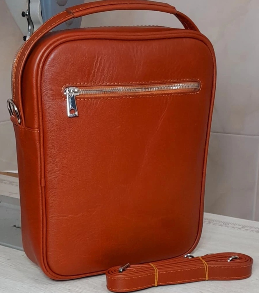 تصویر 1 از کیف دوشی مردانه چرم طبیعی در فروش صادراتی