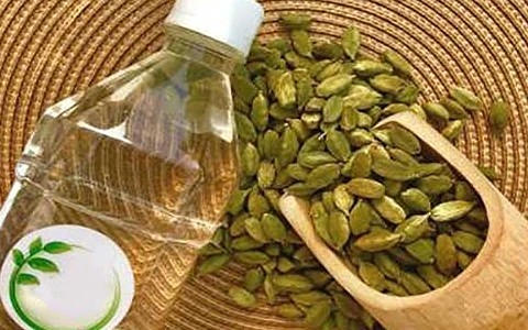 تصویر 2 از خرید و فروش عرق هل مرغوب