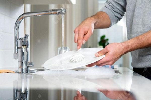 تصویر 1 از مایع ظرفشویی ضد رسوب با کف کنترل‌شده