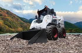 لودر مینی بابکت طراحی مقاوم با نگهداری آسان