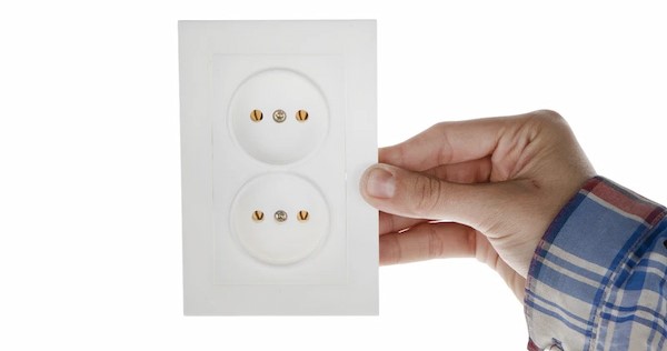 پریز برق دو قلو خیام الکتریک با اطمینان از کیفیت