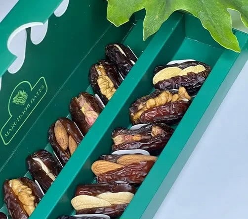 خرما پیارم گردویی ۲۰۰ گرمی کیبوردی درجه یک