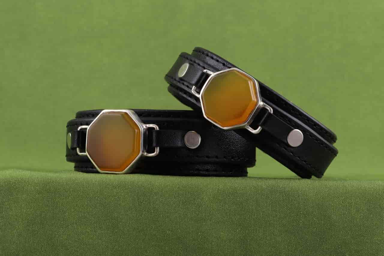 تصویر 1 از دستبند چرم شرف الشمس طراحي خاص با سنگ طبيعي