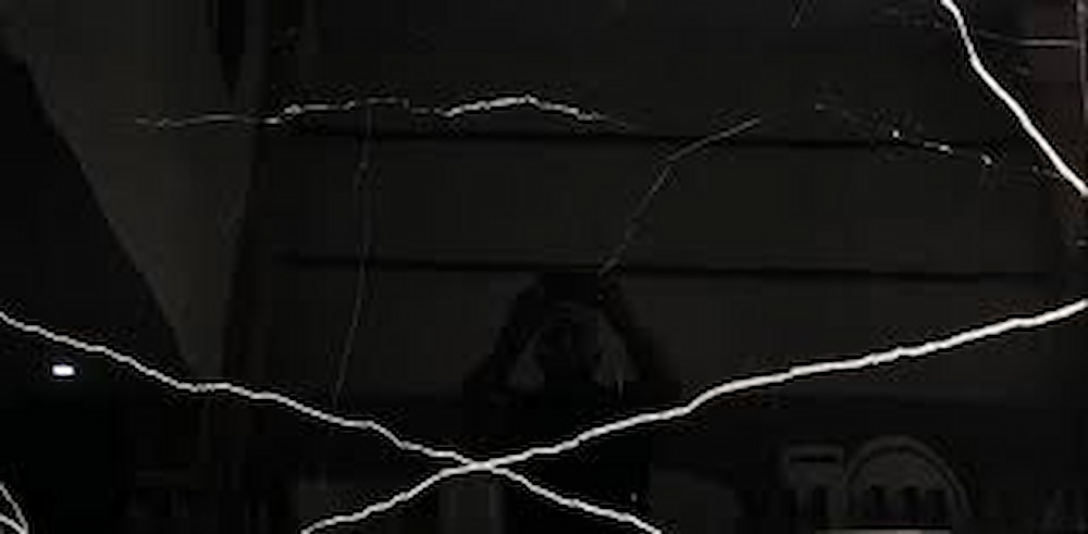 تصویر 2 از سرامیک پرسلان سیاه مناسب استفاده در فضا های لوکس و مینیمال