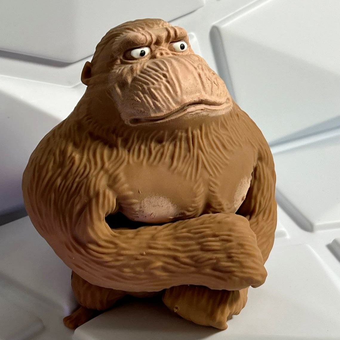 تصویر 4 از عروسک ضد استرس گوریل با مواد درجه یک