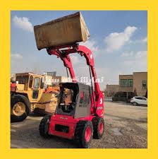 تصویر 3 از لودر بابکت مناسب جا به‌ جایی سریع مصالح در پروژه‌ های سبک