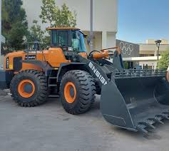 تصویر 2 از لودر yx657 مناسب کار در پروژه‌ های عمرانی با ظرفیت بالا