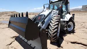 تصویر 1 از لودر گازار مناسب جا به‌ جایی مواد در پروژه‌ های عمرانی متوسط