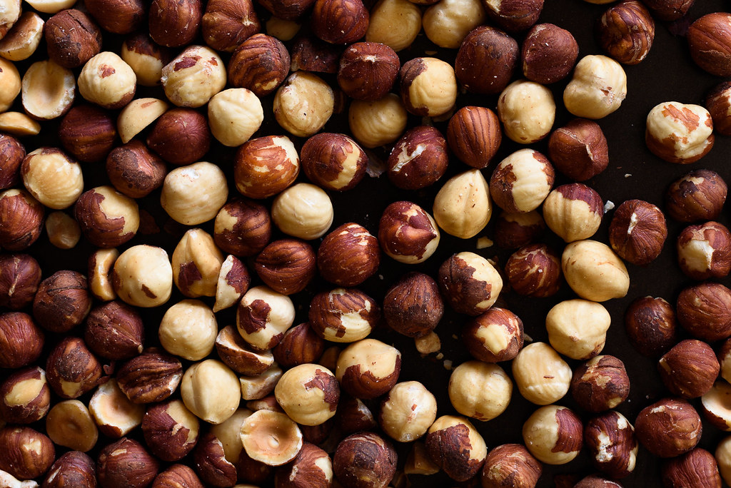 فندق طعم دار مخصوص آجیل شب یلدا