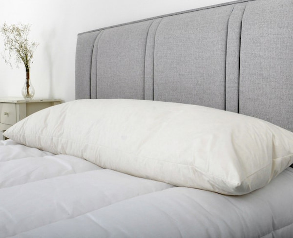 تصویر 2 از بالشت دو نفره با الیاف ضد بو و ضد تعریق