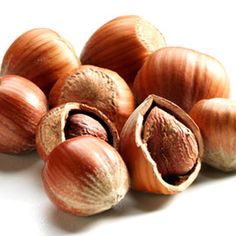 تصویر 1 از فندق استوایی دست‌ چین و تمیز