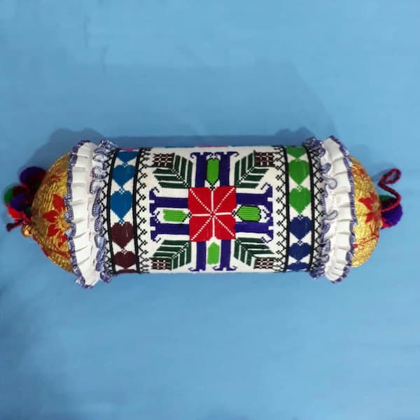 تصویر 4 از بالشت دست دوزی با قابلیت شستشو آسان و روکش ضد حساسیت