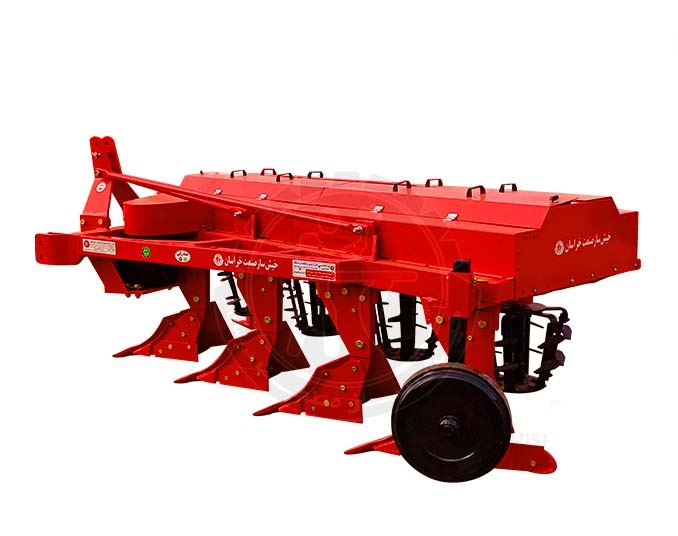 تصویر 2 از گاوآهن محمد قربان زاده با شاسی مهندسی شده مناسب پیشروی منظم در خاک