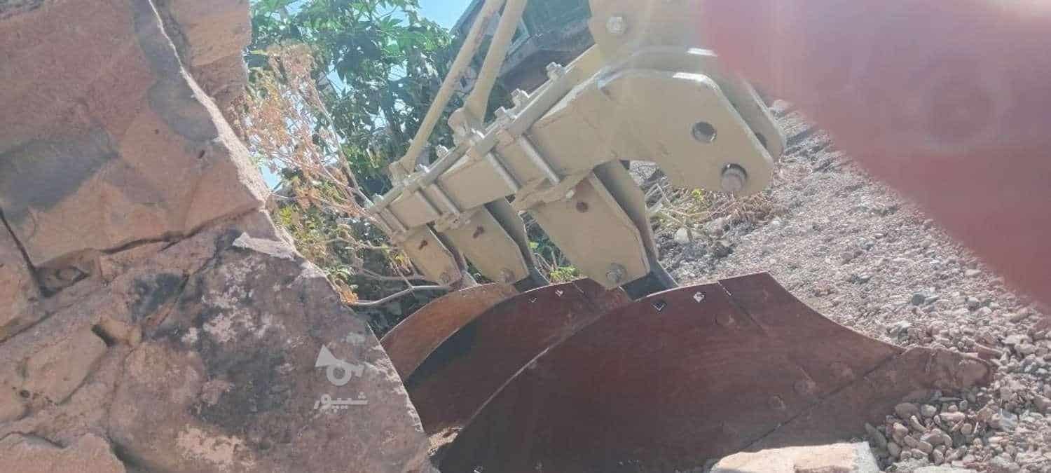 تصویر 2 از گاو آهن ارتشی با بازوی تقویت شده و حرکت پایدار روی زمین نا هموار